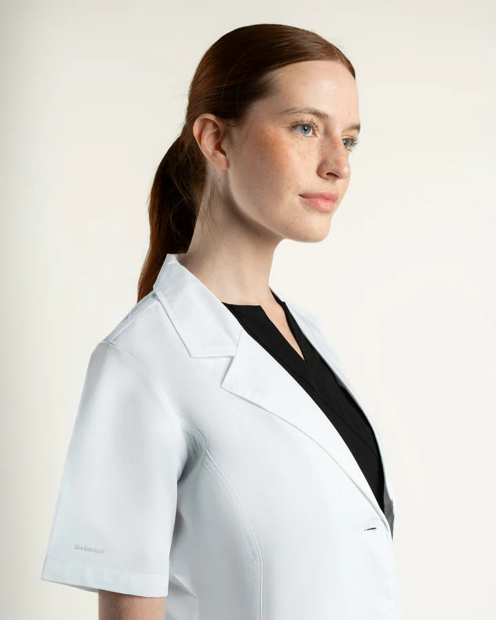 DELANTAL BLANCO MANGA CORTA SCORPI